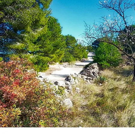 La Falaise - La Courtine - Apartman *